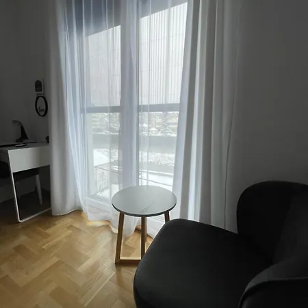 Riverside Apartment Nis